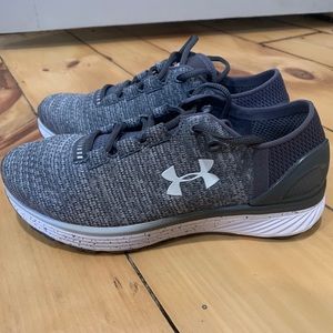 Under Armour womens Charged Bandit 3 size 6.5 NWOT